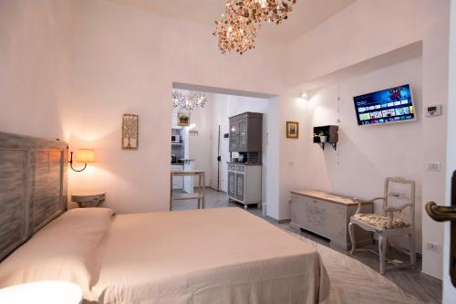 Lanza Apartment by Mamo Florence - image 9