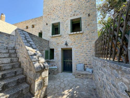 Alypa Pyrgos gîte à louer Agriókambos