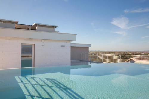 Two-Bedroom Apartment with Balcony image 9