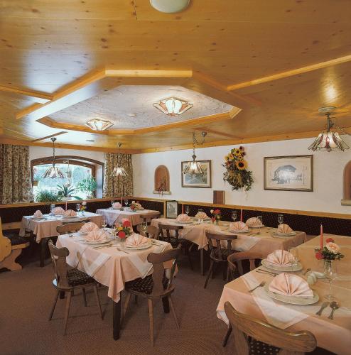 Restorāns, Gasthaus Mitterjager in Kirchdorf in Tirol