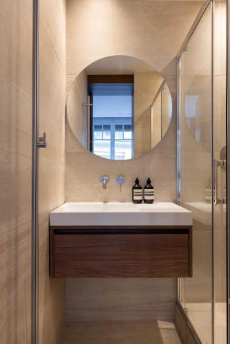Elegant apartment - AC- 2BR-6P- Madeleine - main image