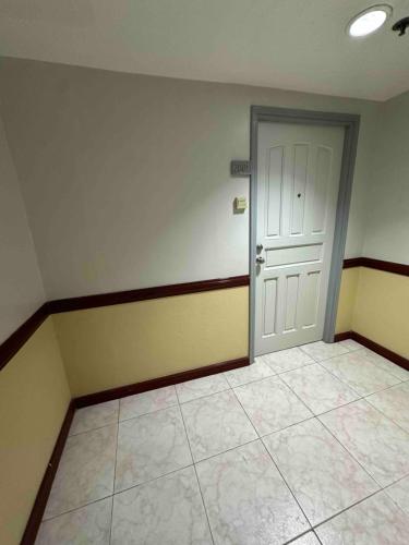 JY7 Room Rentals Cebu Room Type - Male Dormitory Room