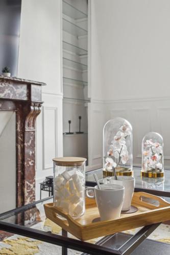 Arc de Triomphe - Lauriston 1bdr by B'Your Home in Bois de Boulogne