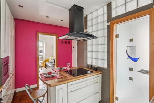 Arc de Triomphe - Lauriston 1bdr by B'Your Home in Bois de Boulogne