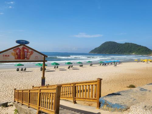 Apartamento no Tombo 30 metros da praia in Praia do Tombo