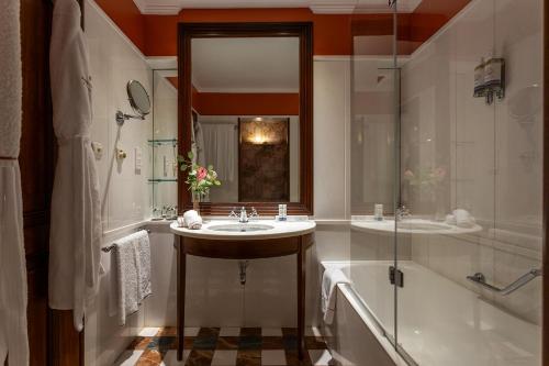 642971204 Pestana Palace Lisboa Hotel & National Monument - The Leading Hotels of the World