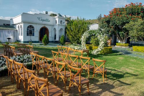 Сад, Hostería El Prado (Hosteria El Prado) in Iбарра