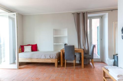 Deluxe Double or Twin Room with Lake View