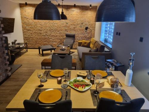 Apartament Stara cegła (Apartament Stara cegla) in กลูชิกา กอร์นา