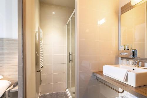 Brit Hotel Spa Le Connetable - image 6