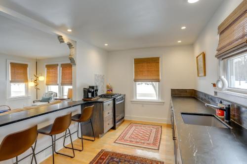 Cozy Cottage in Historic Village Near Wineries! in Milan, USA