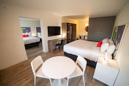 Developer Inn & Suites Airport JAX, a Baymont by Wyndham Developer Inn & Suites Airport JAX, a Baymont by Wyndham