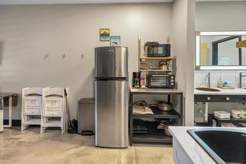Boxcar Four Family Suite Near St Louis in Pacific, USA