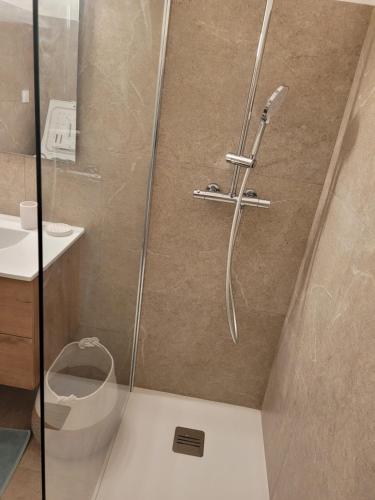 Studio bord de mer - Plage - Piscine - Wifi in 聖露西亞迪莫里安尼