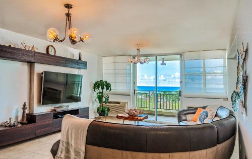 El Combate Condos, Enjoy Ocean Views and Pool Fun in カボ ロジョ