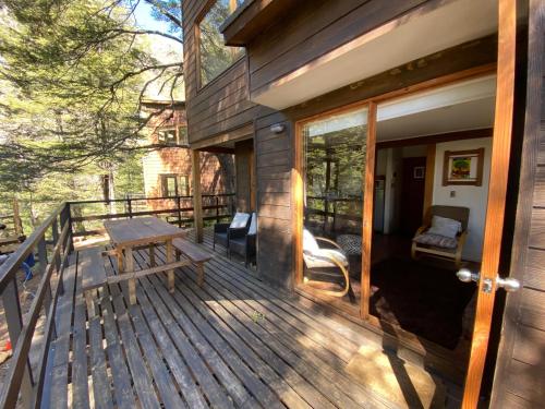 balkon/terasa, Cabañas Manquecura (Cabanas Manquecura) in Termas De Chillan