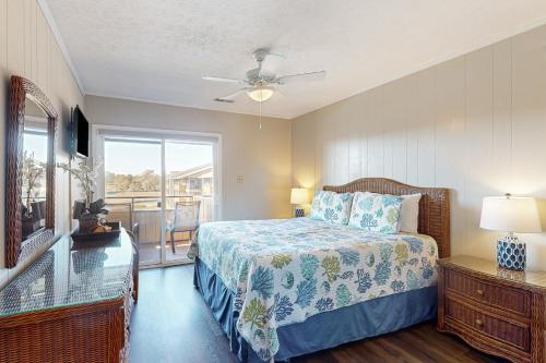 Mariner's Cove D-338