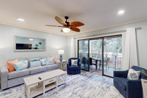 The Happy Turtle Villa - Devonshire 205 image