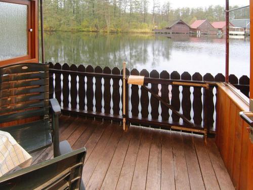 Bootshaus in Mirow mit überdachter Terrasse, Mirow (photo 8)