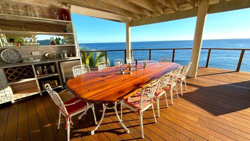 Dolcevita Cliff Resort Dieppe bay by KlabHouse in Falmouth