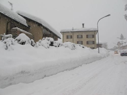 Autofrei gleich vor der Haustür (Autofrei gleich vor der Haustur) in Linthal