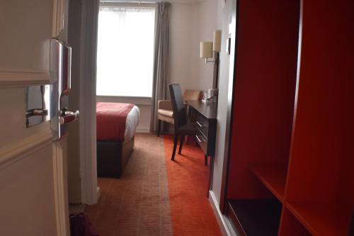 The Dragon Hotel Room Type - Standard Twin Room