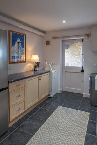 Blueberry Barn, light and airy barn conversion near Bruton in Brewham