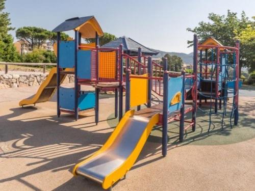 Village Vacances Cap Esterel Appartement Le Jardin sur la Mer in Saint-Raphael