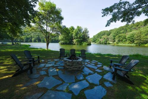 Peaks of Otter Lodge in Bedford (VA)