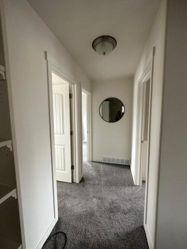 Beautiful Single Family Home in Sandy Beautiful Single Family Home in Sandy