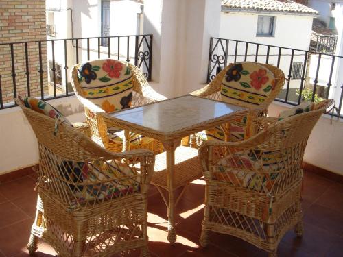 Erkély/terasz, Apartamentos Serrano in Ribagorda