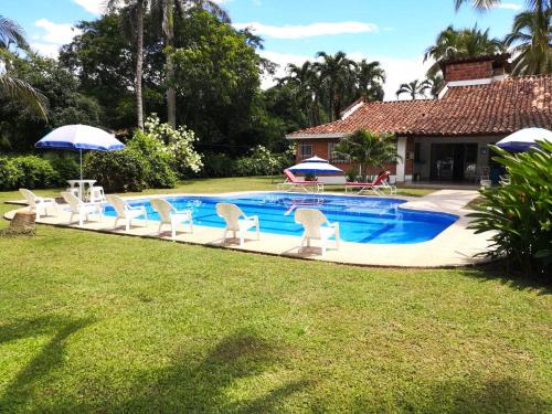 Villa Privada con entrada y salida 100 por ciento flexible