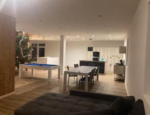 Gîte La Grange gîte à louer Lanans