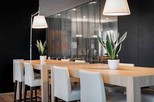 AC Hotel by Marriott Algeciras - image 6