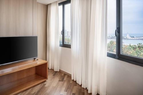 AC Hotel by Marriott Málaga Palacio - image 13