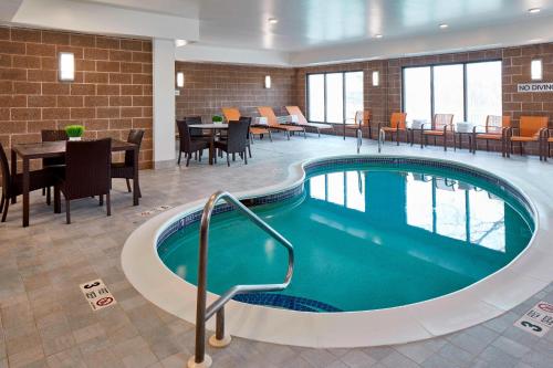 Courtyard by Marriott Albany Thruway - image 13