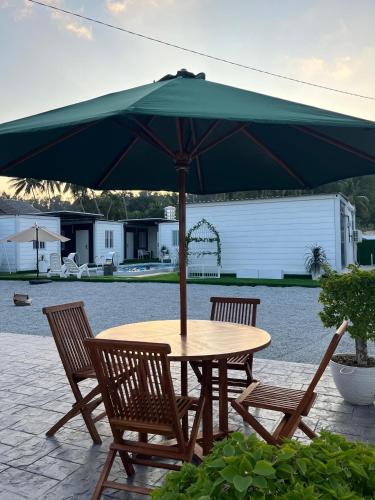 Tiny House Merchang, Marang Roomstay Homestay in Marang