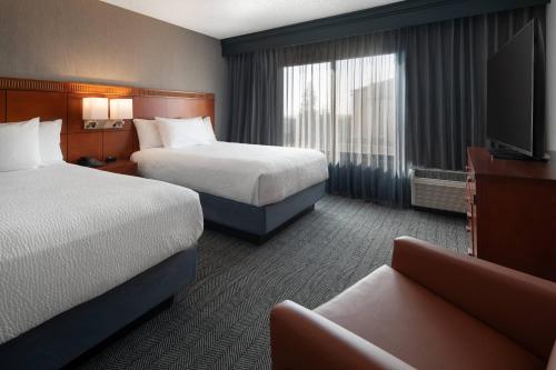 Courtyard by Marriott Bakersfield, Bakersfield (photo 8)