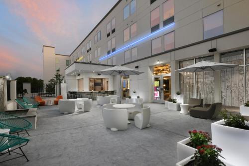 Aloft Austin Round Rock - image 10