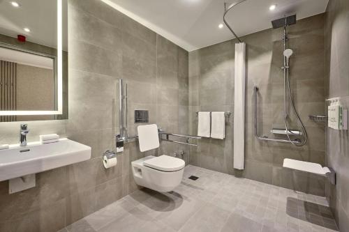 Courtyard by Marriott Berlin City Center - image 11