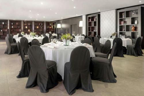 AC Hotel by Marriott Elda - image 5