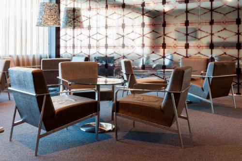 AC Hotel by Marriott Elda - image 4