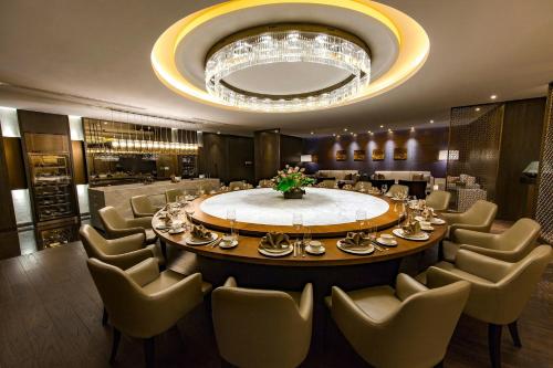 Restaurant, Renaissance Beijing Capital Hotel in CBD/Guomao