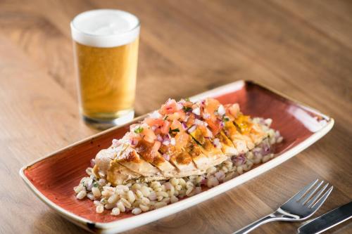 AC Hotel Badajoz - image 13