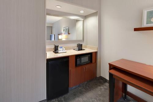 Courtyard by Marriott Atlanta Windy Hill/Ballpark – Atlanta, GA