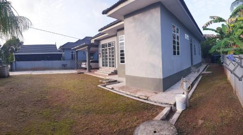 Cikteh Homestay Besut - Kampung Raja (Terengganu)