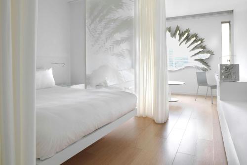 Renaissance Barcelona Fira Hotel - image 6