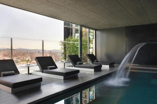 Renaissance Barcelona Fira Hotel - image 13