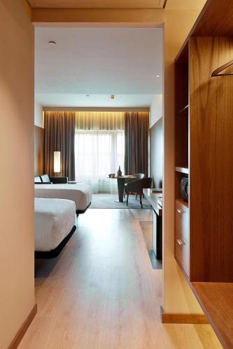 AC Hotel Diagonal LIlla - image 5