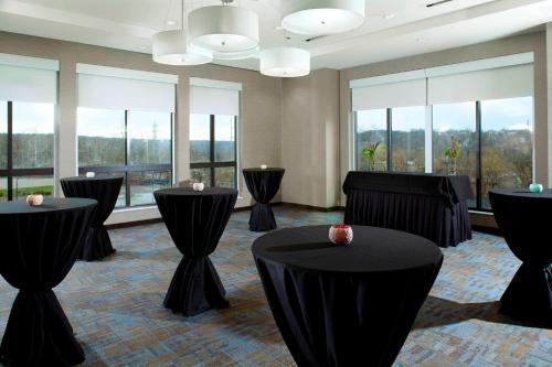 ห้องประชุม / บอลรูม, Courtyard by Marriott Akron Downtown in แอครอน (OH)
